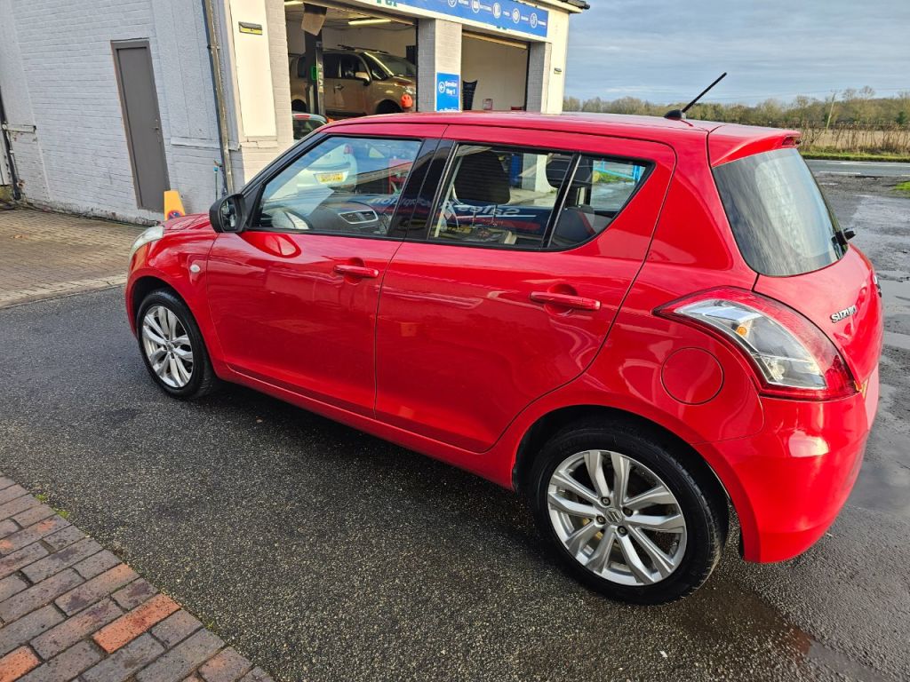 Used Suzuki Swift 2015 for sale - 76961717: Photo 8