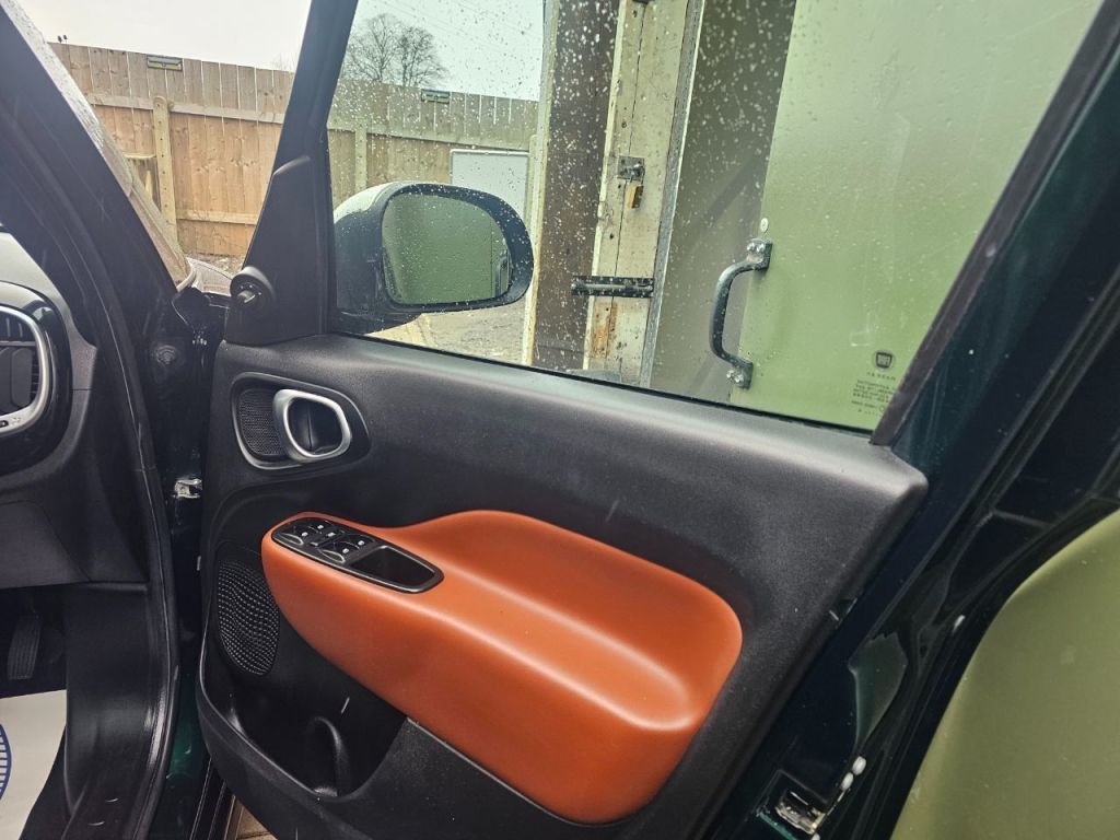 Used Fiat 500L 2014 for sale - 77590215: Photo 14