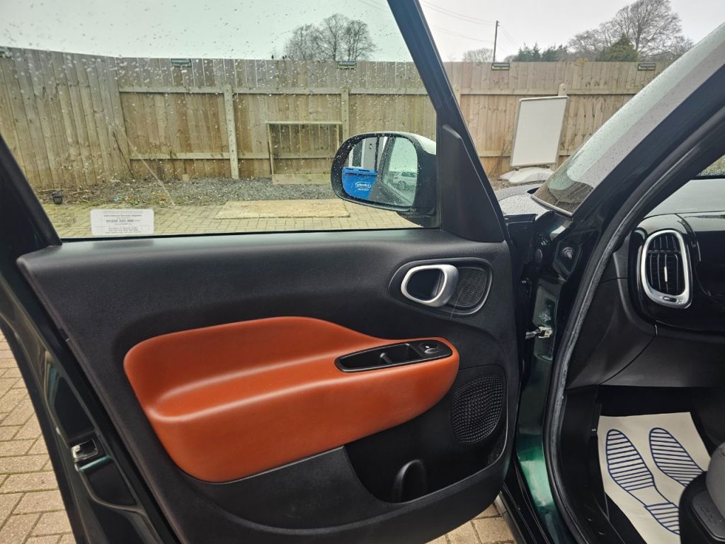 Used Fiat 500L 2014 for sale - 77590215: Photo 8