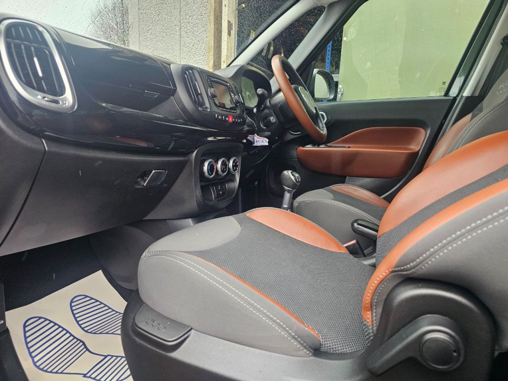 Used Fiat 500L 2014 for sale - 77590215: Photo 9