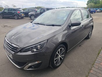Used Peugeot 308 2016 for sale - 78597320: Photo