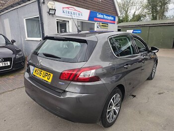 Used Peugeot 308 2016 for sale - 78597320: Photo
