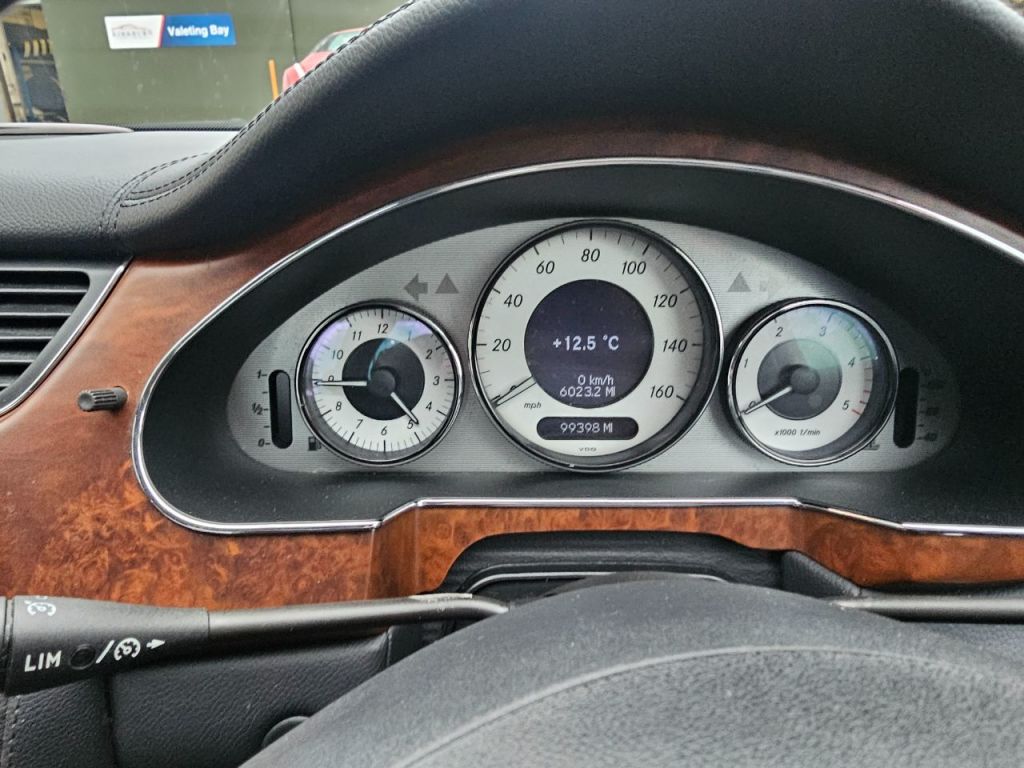 Used Mercedes-Benz CLS 2010 for sale - 77436157: Photo 17