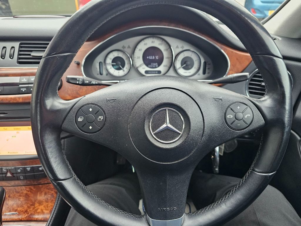 Used Mercedes-Benz CLS 2010 for sale - 77436157: Photo 18