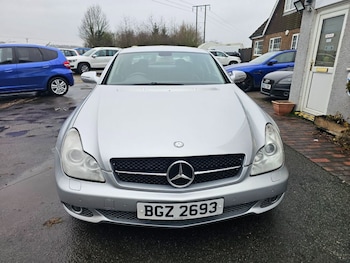 Used Mercedes-Benz CLS 2010 for sale - 77436157: Photo