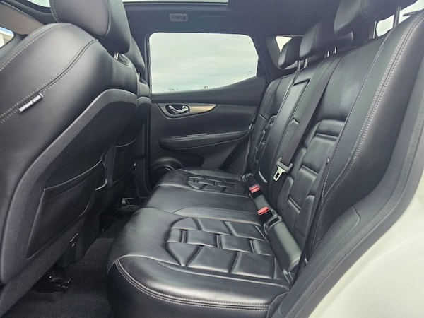 Used Nissan Qashqai 2017 for sale - 76279346: Photo 15