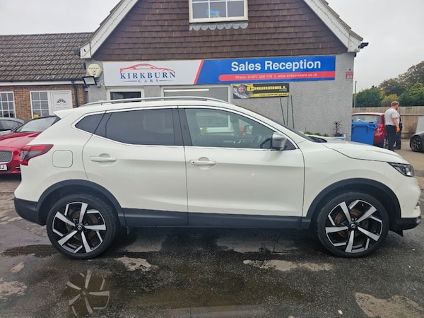 Used Nissan Qashqai 2017 for sale - 76279346: Photo 5