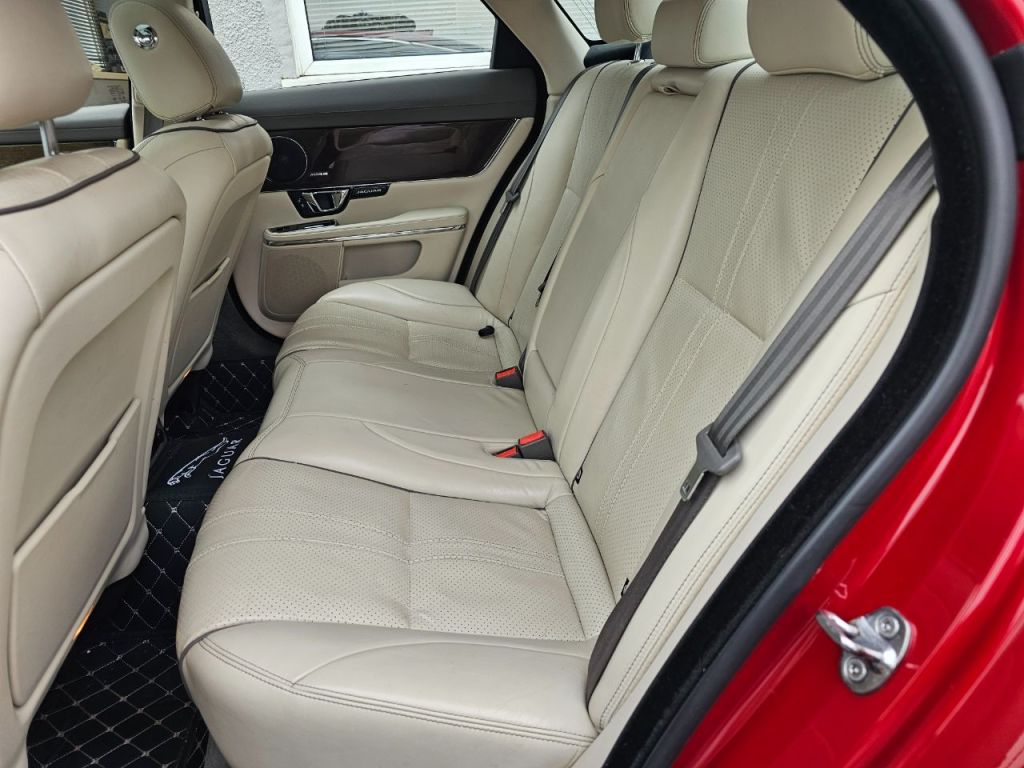Used Jaguar XJ 2017 for sale - 77399629: Photo 13