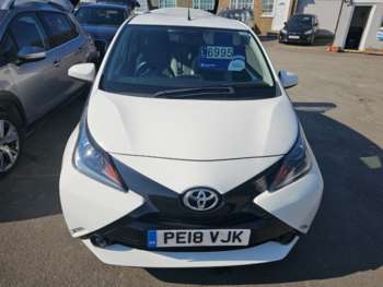 2018 - 1.0 VVT-i X-Play 5dr