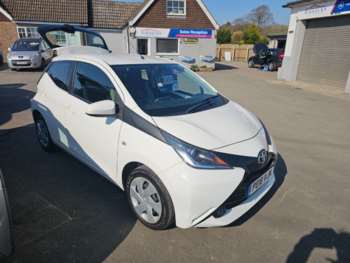 Used Toyota AYGO 2018 for sale - 74637750: Photo