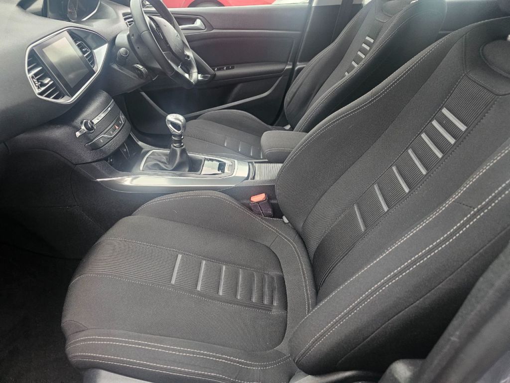 Used Peugeot 308 2014 for sale - 77399624: Photo 11