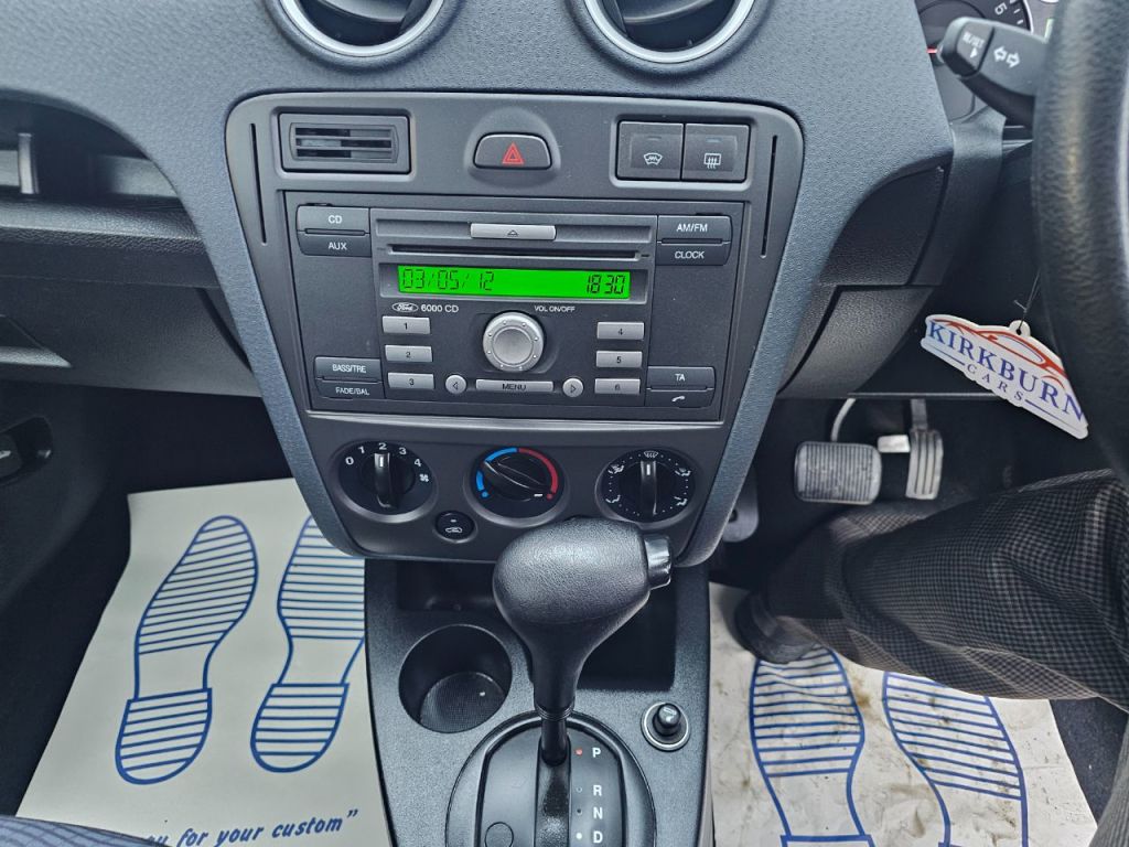 Used Ford Fusion 2010 for sale - 77236152: Photo 15