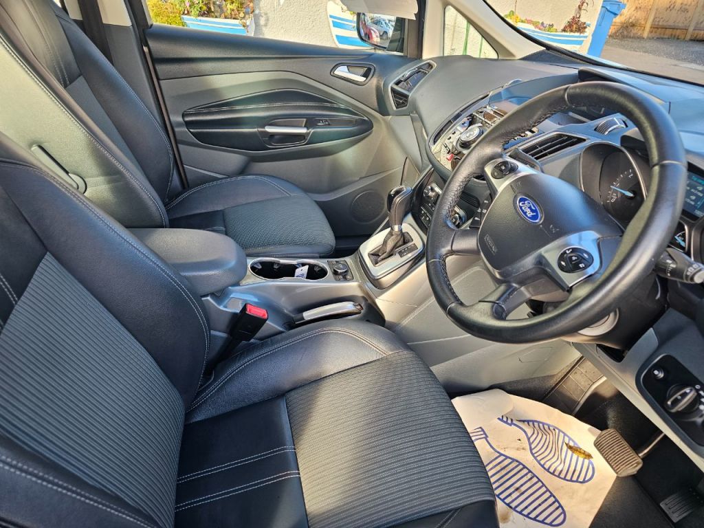 Used Ford C-Max 2014 for sale - 76670466: Photo 17