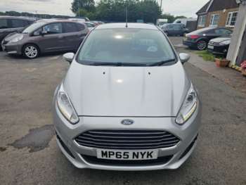 2016 - 1.25 82 Zetec 5dr