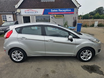 Used Ford Fiesta 2016 for sale - 75296332: Photo