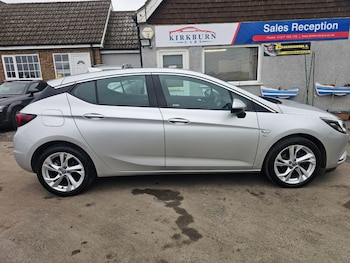 Used Vauxhall Astra 2017 for sale - 77616554: Photo