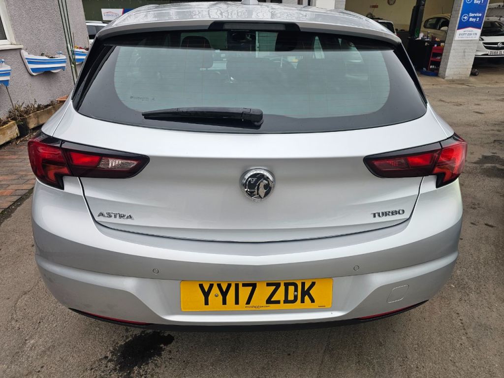 Used Vauxhall Astra 2017 for sale - 77616554: Photo 6