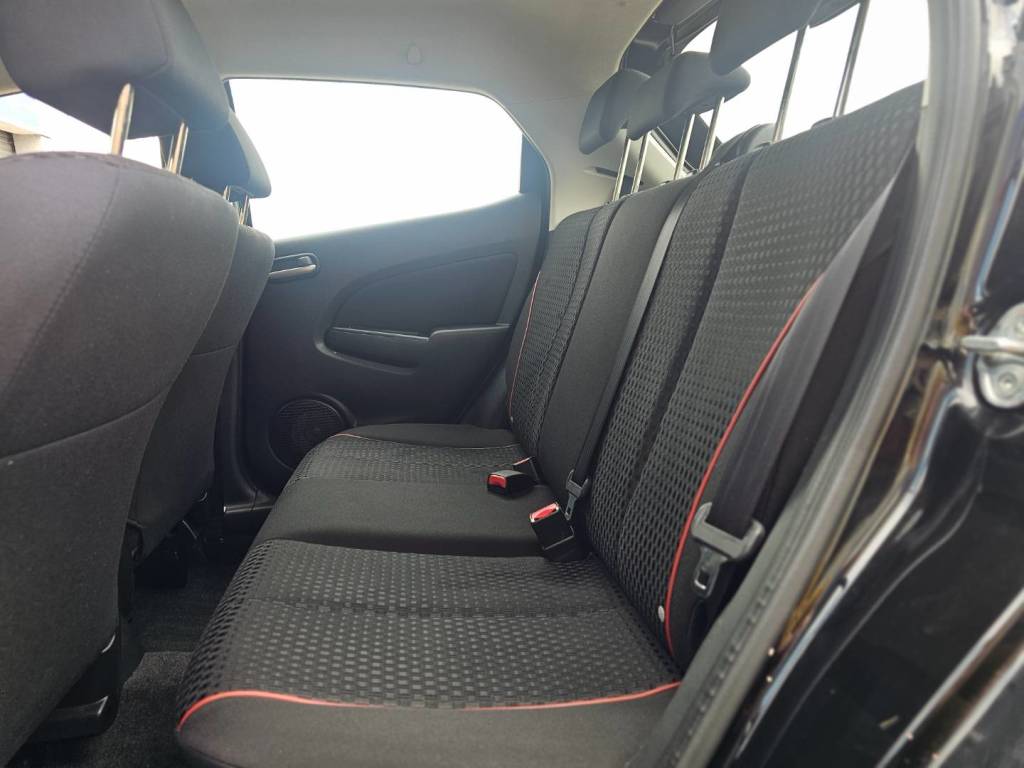 Used Mazda Mazda2 2011 for sale - 78219241: Photo 10