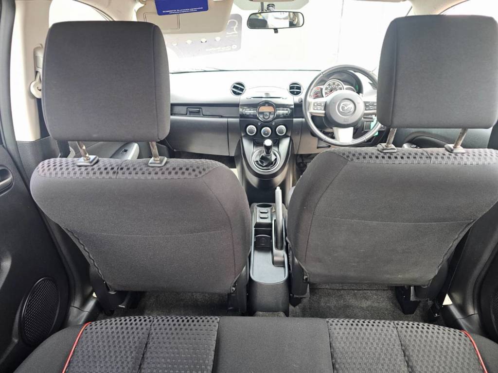 Used Mazda Mazda2 2011 for sale - 78219241: Photo 13