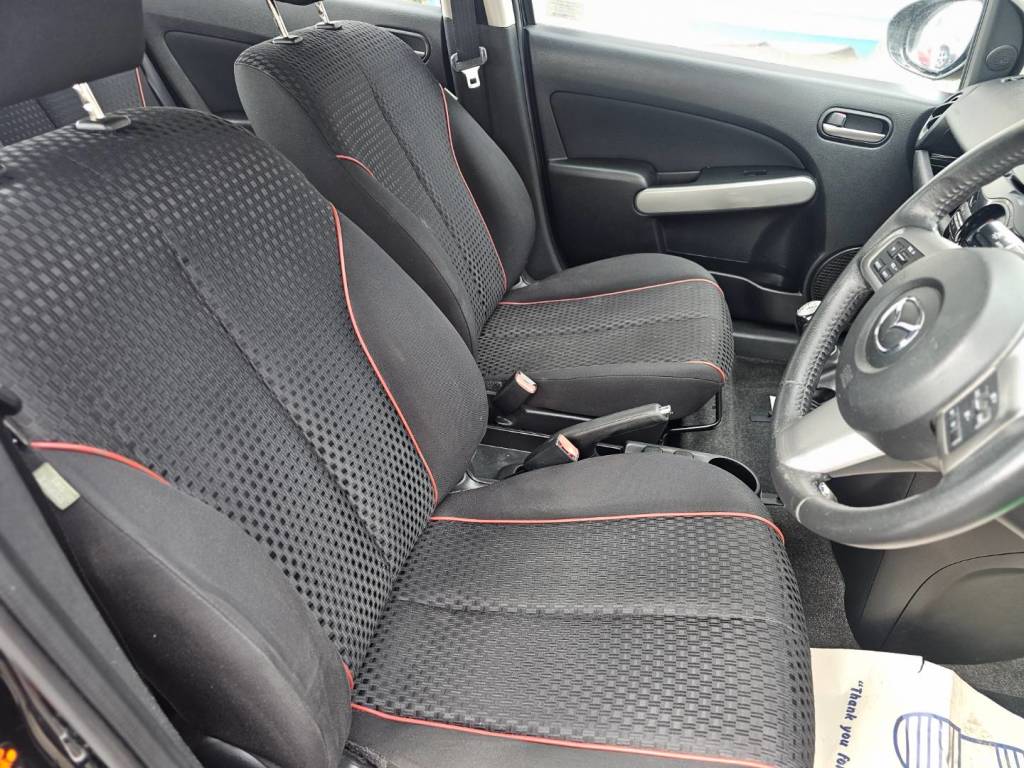 Used Mazda Mazda2 2011 for sale - 78219241: Photo 16