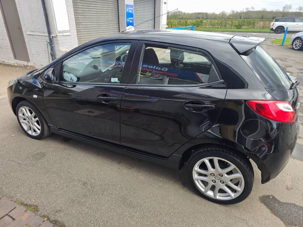 Used Mazda Mazda2 2011 for sale - 78219241: Photo 9