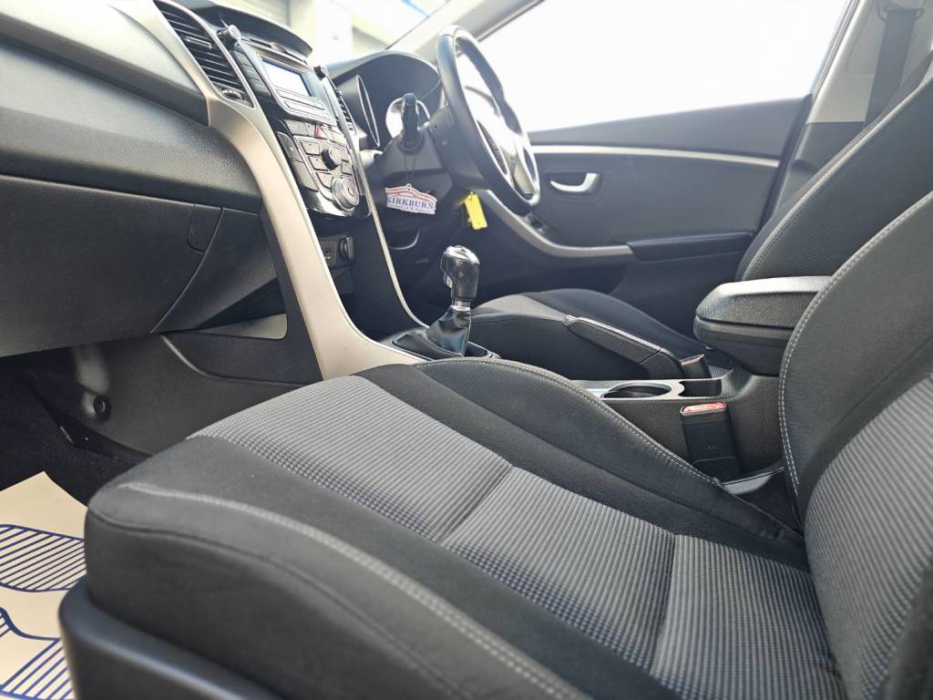 Used Hyundai i30 2014 for sale - 78219237: Photo 10