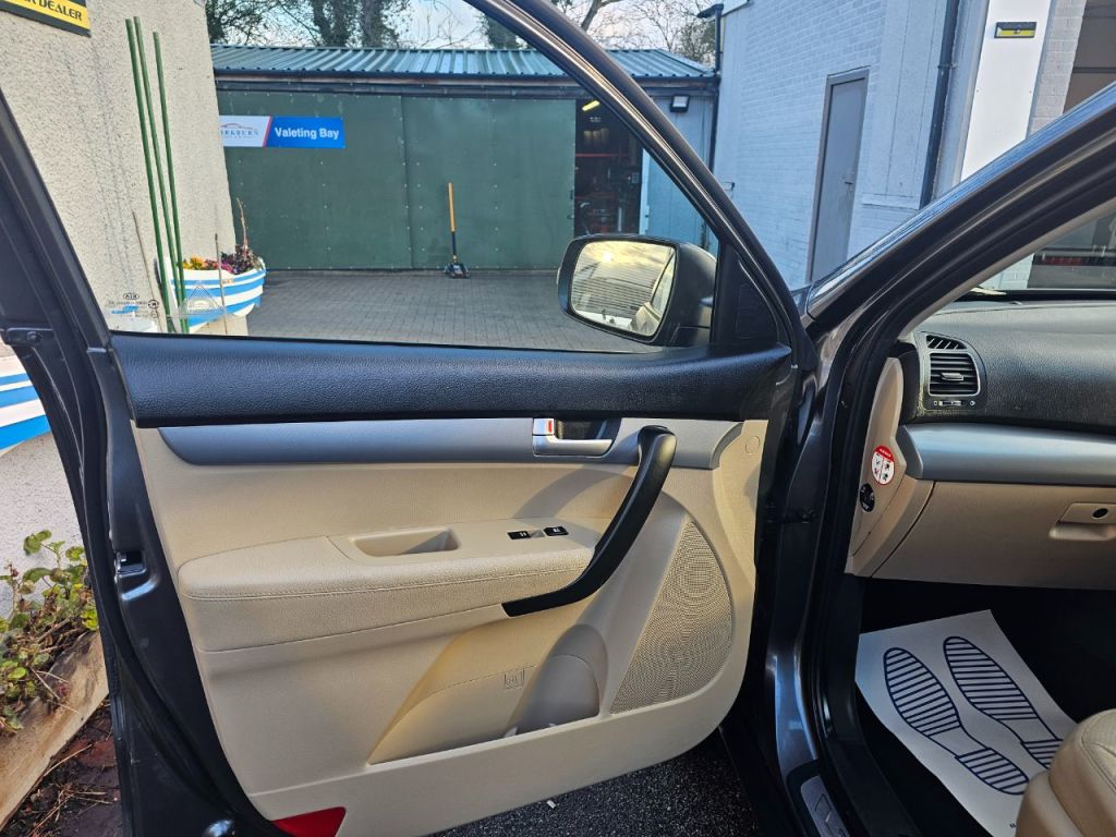 Used Kia Sorento 2013 for sale - 77236142: Photo 9