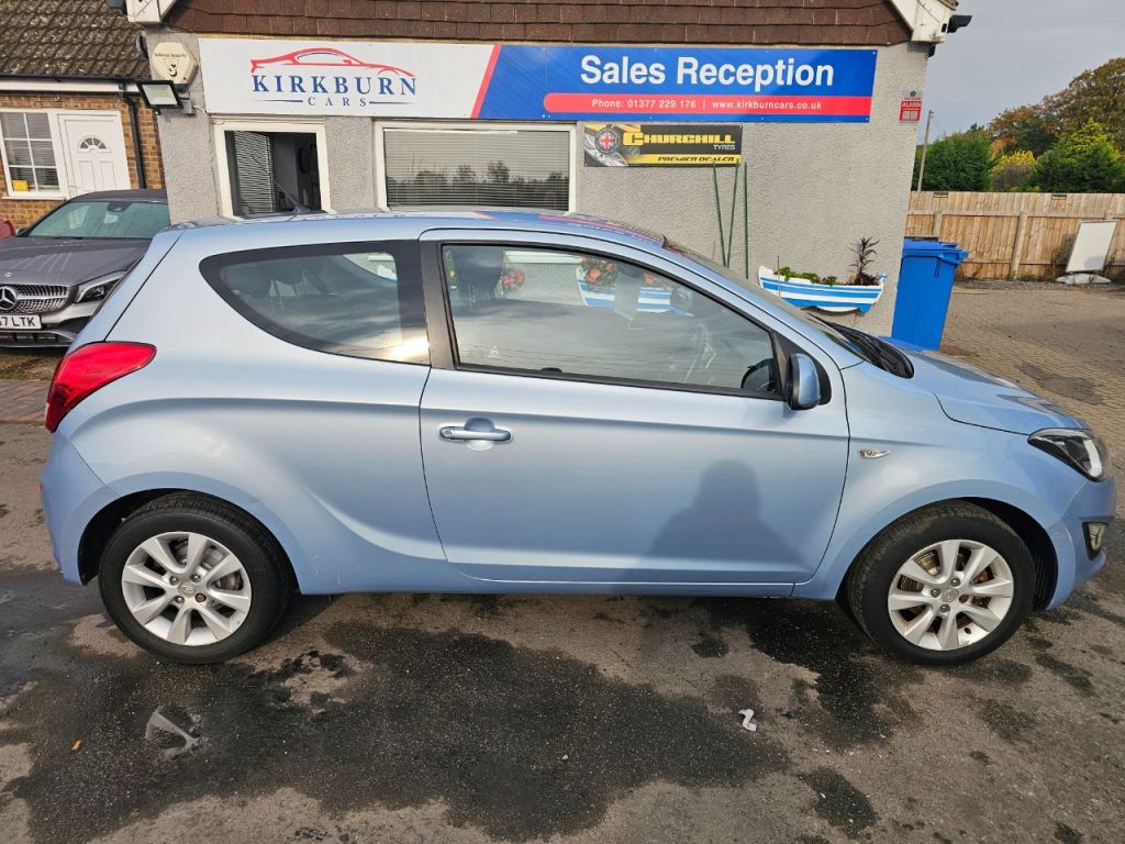 Used Hyundai i20 2014 for sale - 75875074: Photo 4