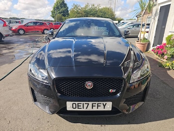 Used Jaguar XF 2017 for sale - 79618079: Photo