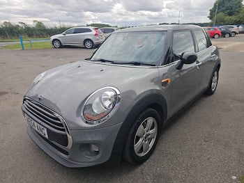 Used MINI Hatch 2018 for sale - 79802904: Photo