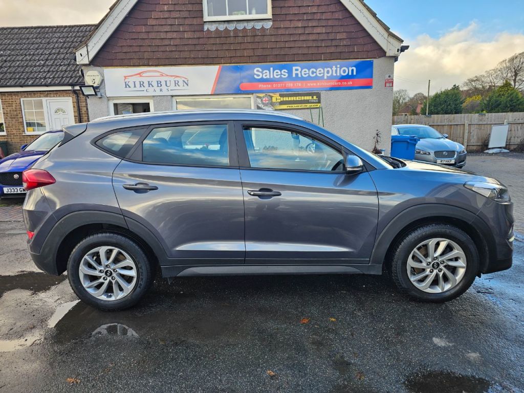 Used Hyundai TUCSON 2017 for sale - 76670465: Photo 4