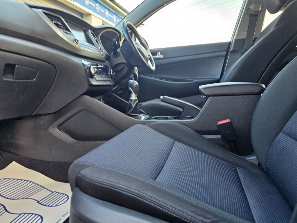 Used Hyundai TUCSON 2017 for sale - 76670465: Photo 9