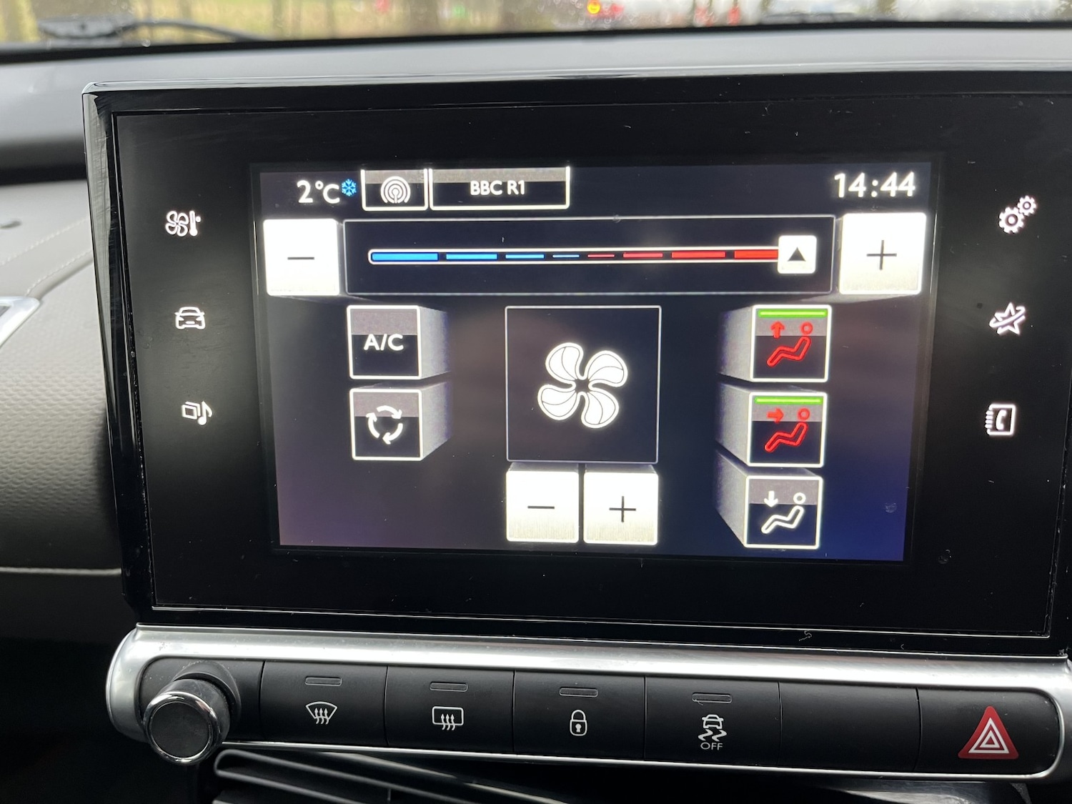 Used Citroen C4 Cactus 2016 for sale - 76821595: Photo 11