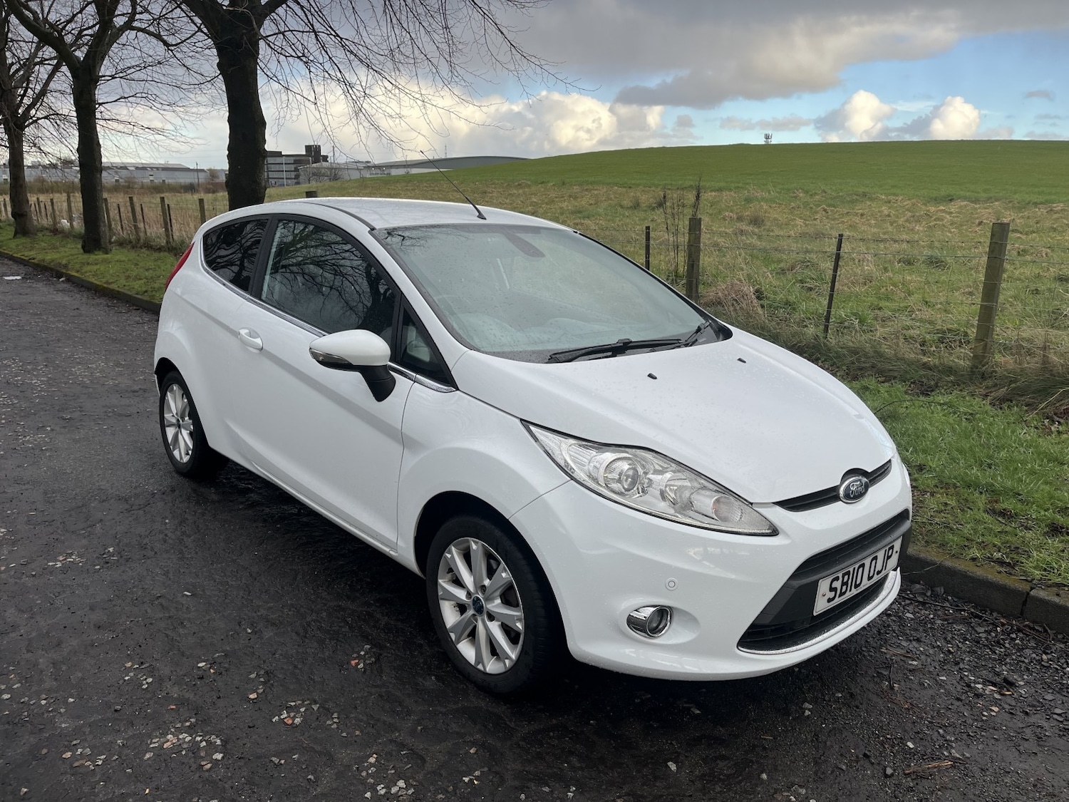 Used Ford Fiesta 2010 for sale - 77891577: Photo 3