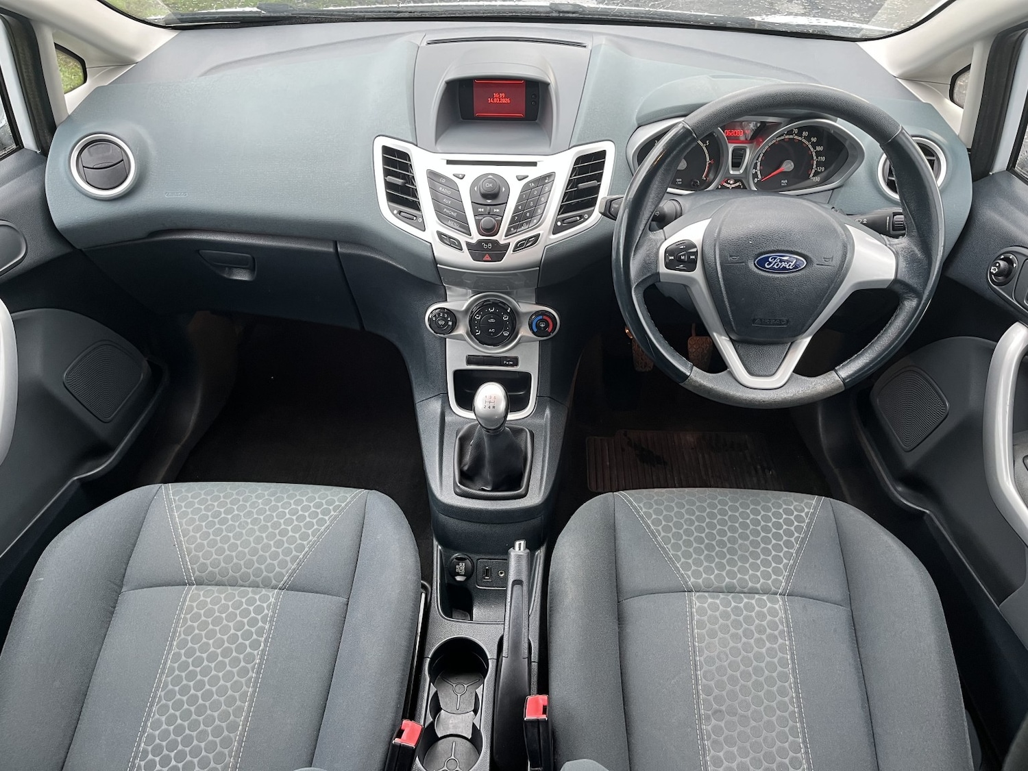 Used Ford Fiesta 2010 for sale - 77891577: Photo 7