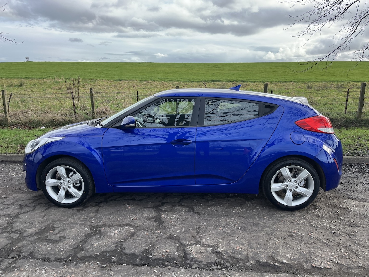 Used Hyundai Veloster 2012 for sale - 77694259: Photo 5