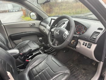 Used Mitsubishi L200 2011 for sale - 76559903: Photo