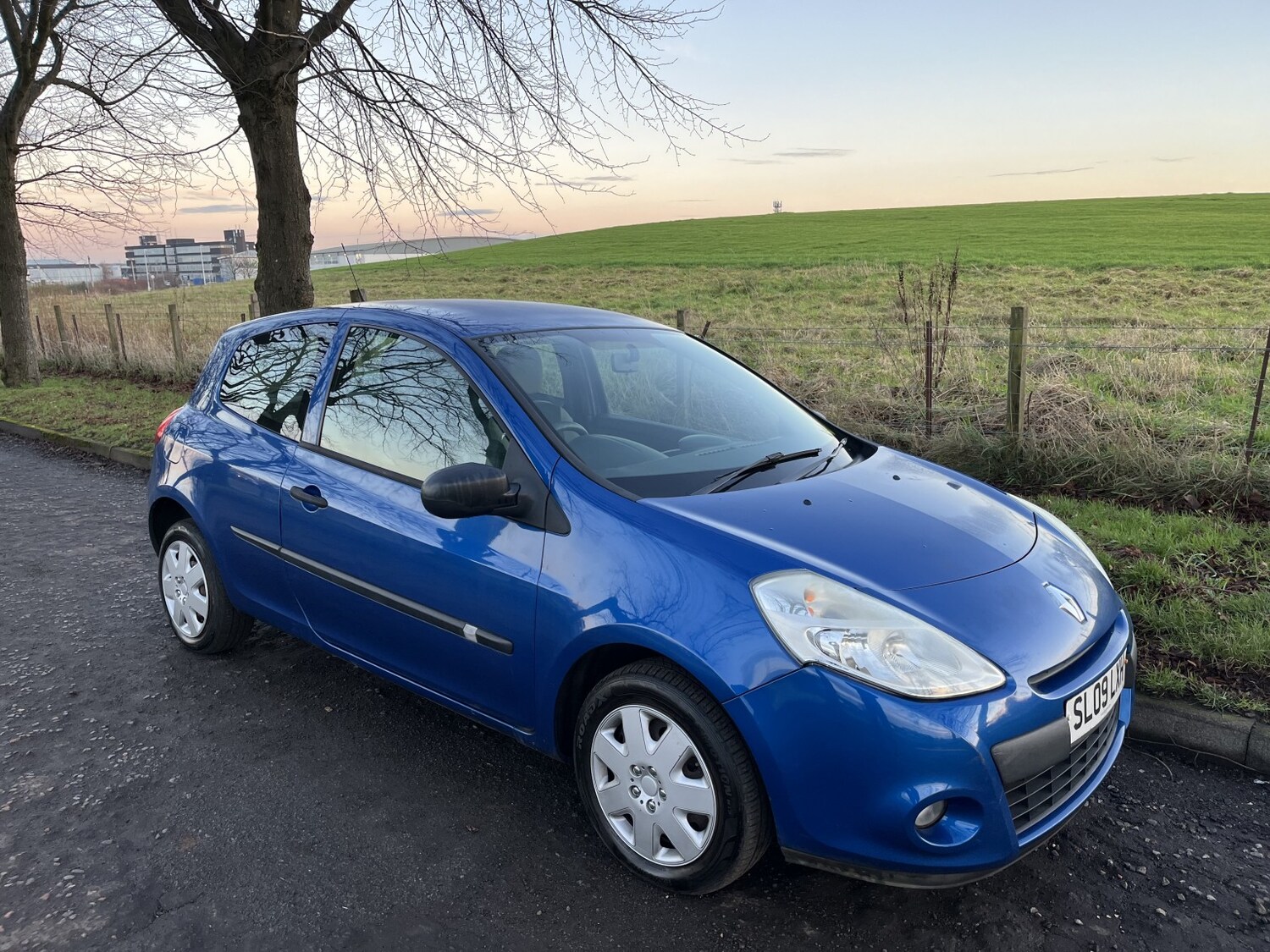 Used Renault Clio 2009 for sale - 77251164: Photo 4