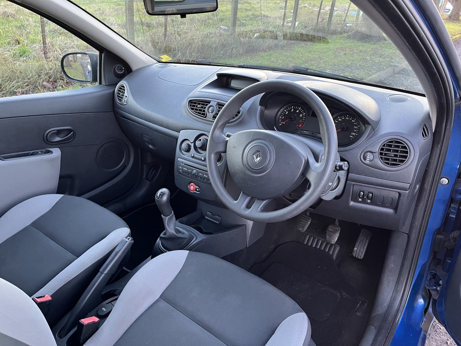 Used Renault Clio 2009 for sale - 77251164: Photo 7