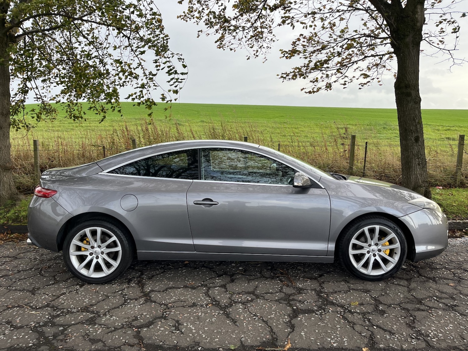 Used Renault Laguna 2010 for sale - 76369304: Photo 5