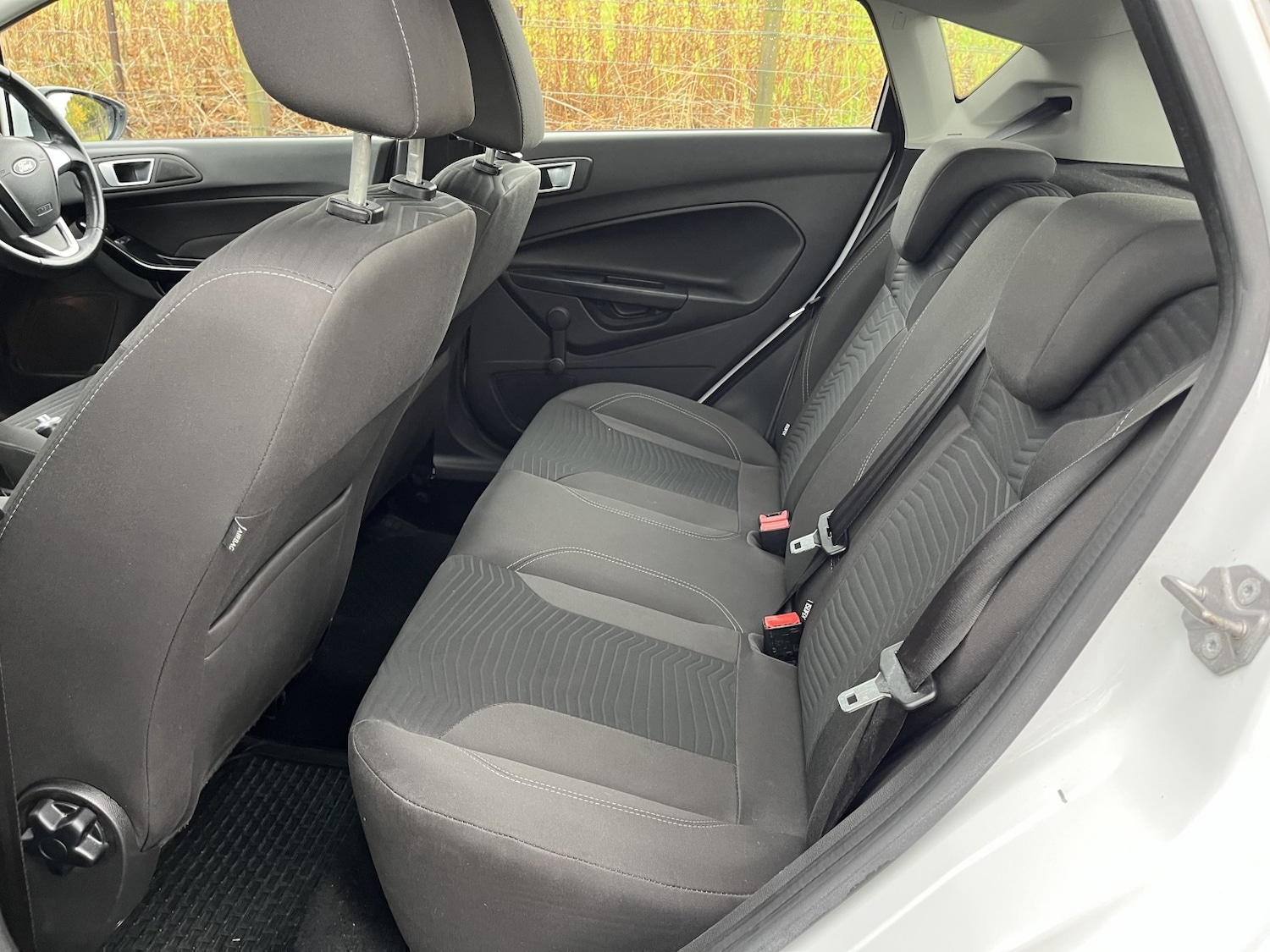 Used Ford Fiesta 2015 for sale - 76369376: Photo 15