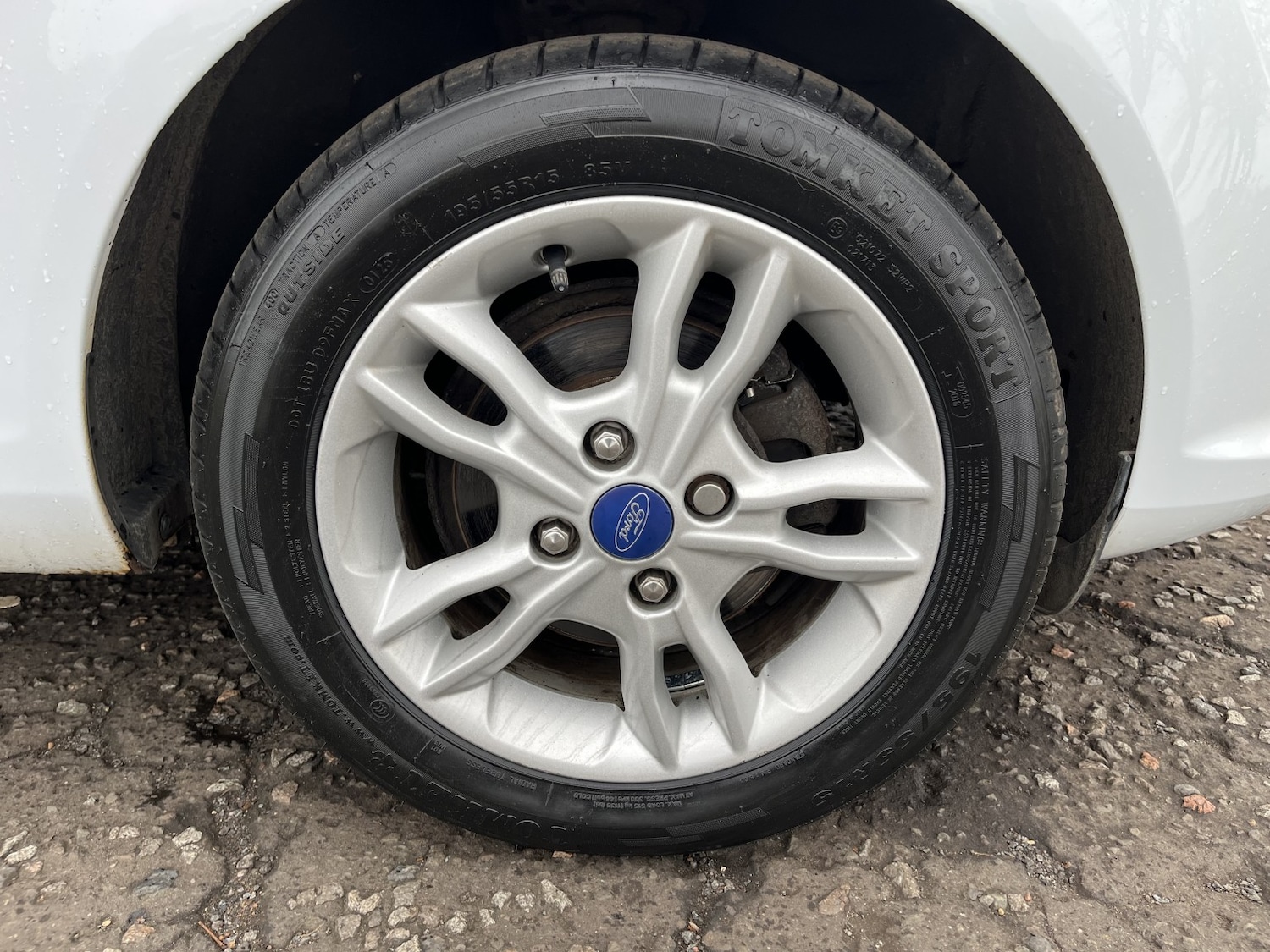 Used Ford Fiesta 2015 for sale - 76369376: Photo 17