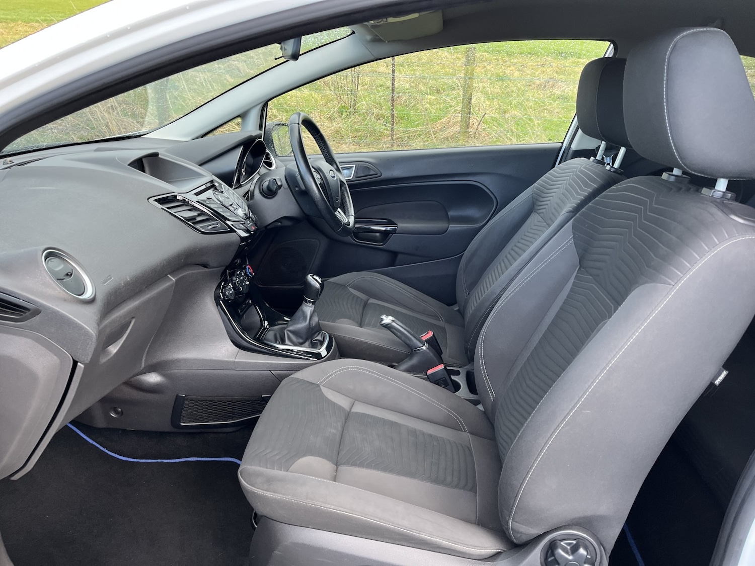 Used Ford Fiesta 2015 for sale - 77953912: Photo 15