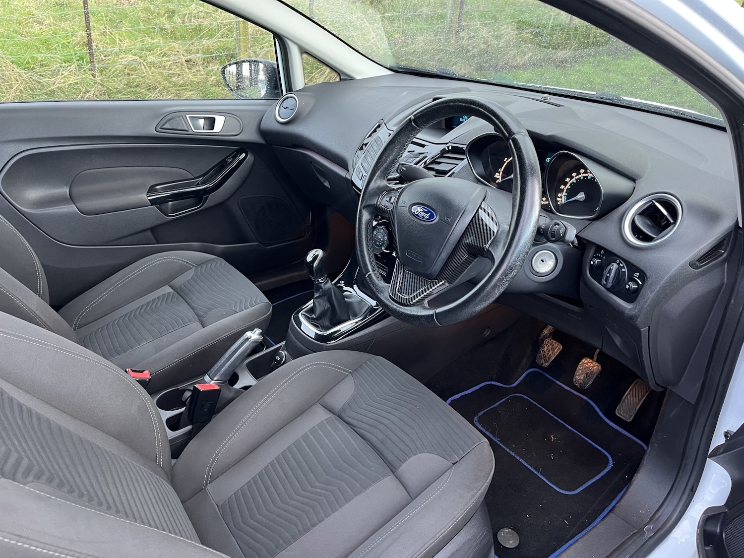 Used Ford Fiesta 2015 for sale - 77953912: Photo 7