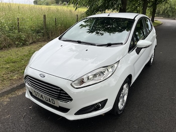 Used Ford Fiesta 2014 for sale - 79029962: Photo