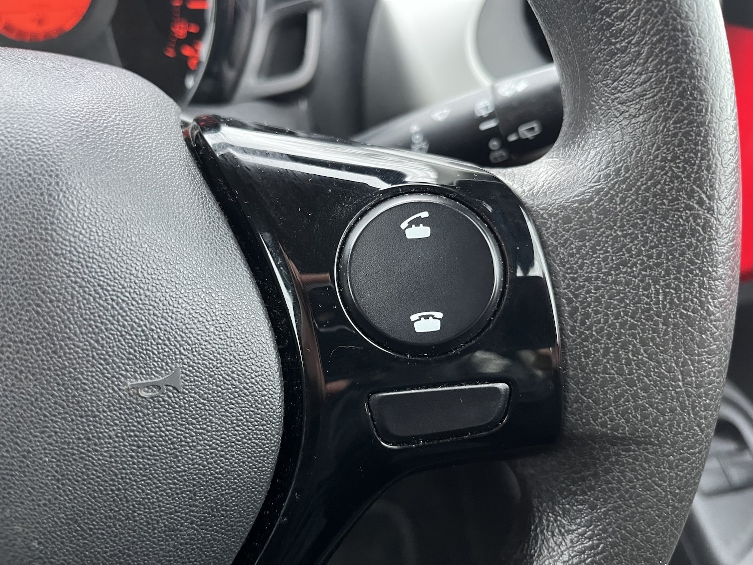 Used Peugeot 108 2014 for sale - 77487252: Photo 10