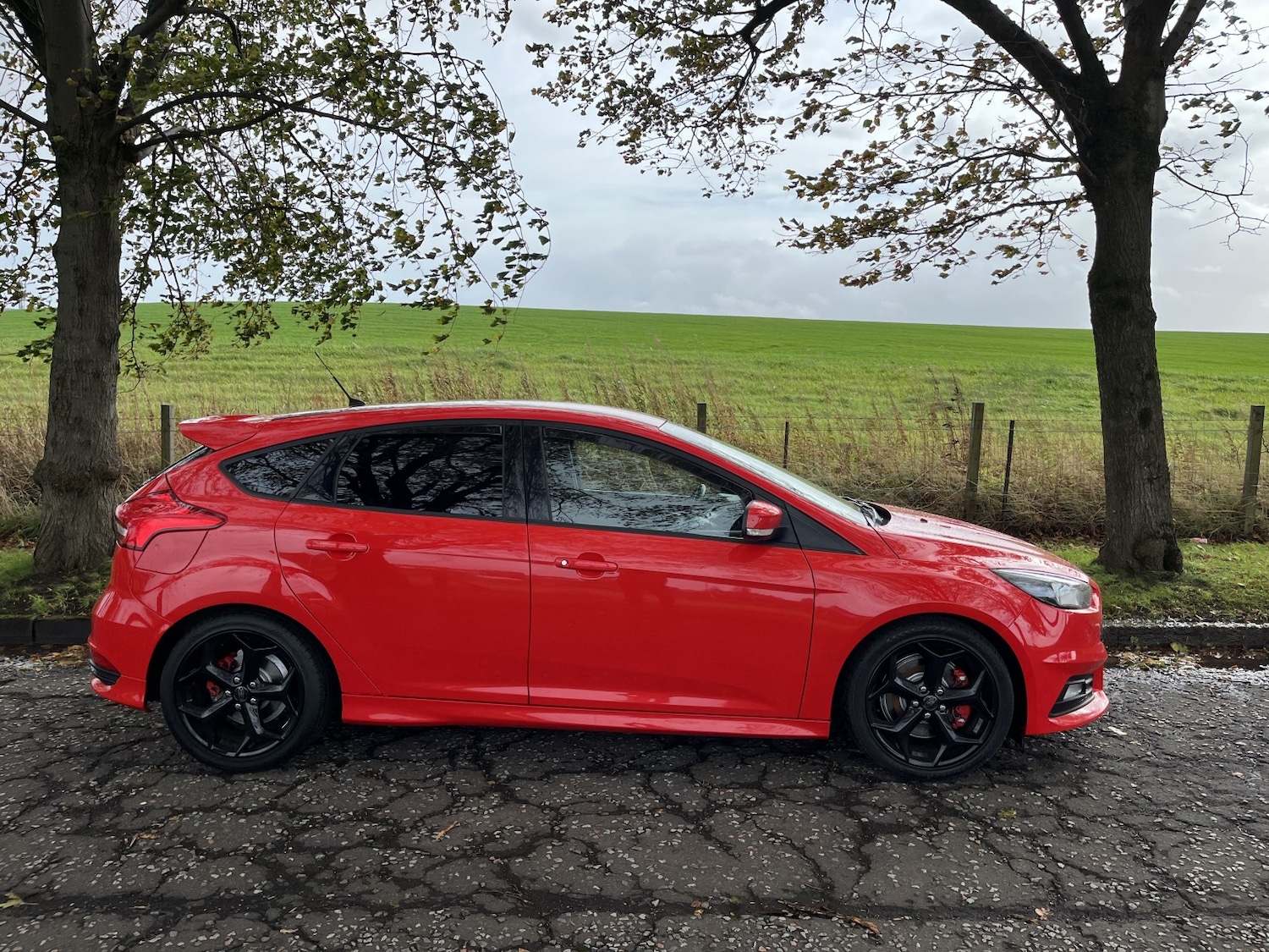 Used Ford Focus 2015 for sale - 76177075: Photo 5