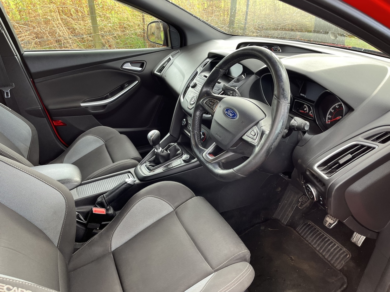 Used Ford Focus 2015 for sale - 76177075: Photo 7