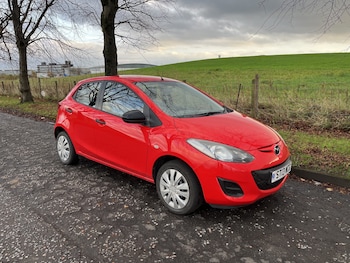 Used Mazda Mazda2 2013 for sale - 76455347: Photo