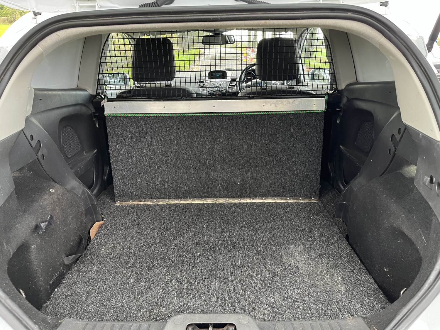 Used Ford Fiesta Van 2015 for sale - 76369209: Photo 14